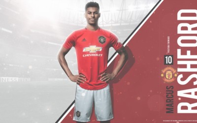 米兰电竞热评-克鲁格力压后卫霸气头槌